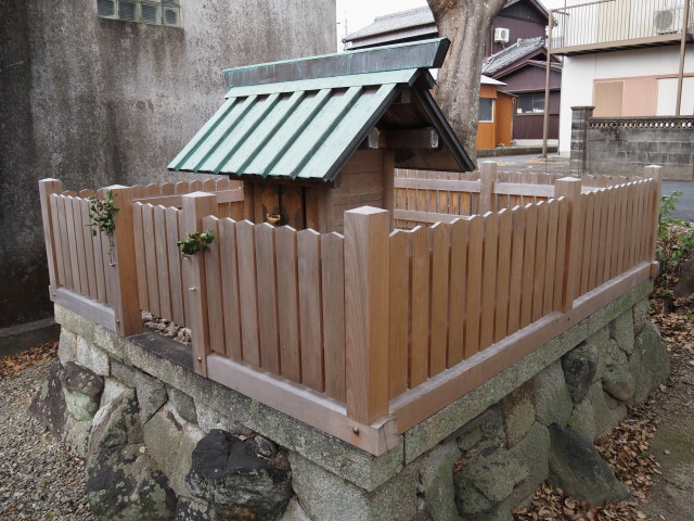 信吉稲荷神社(伊勢市神久)