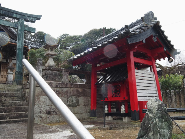 お稲荷さん、世義寺境内(伊勢市岡本)