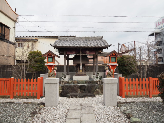 丸珠稲荷大明神(伊勢市通町)