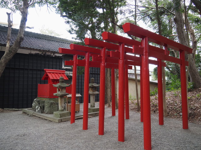 朝日稲荷大明神付近(伊勢市二見町茶屋)